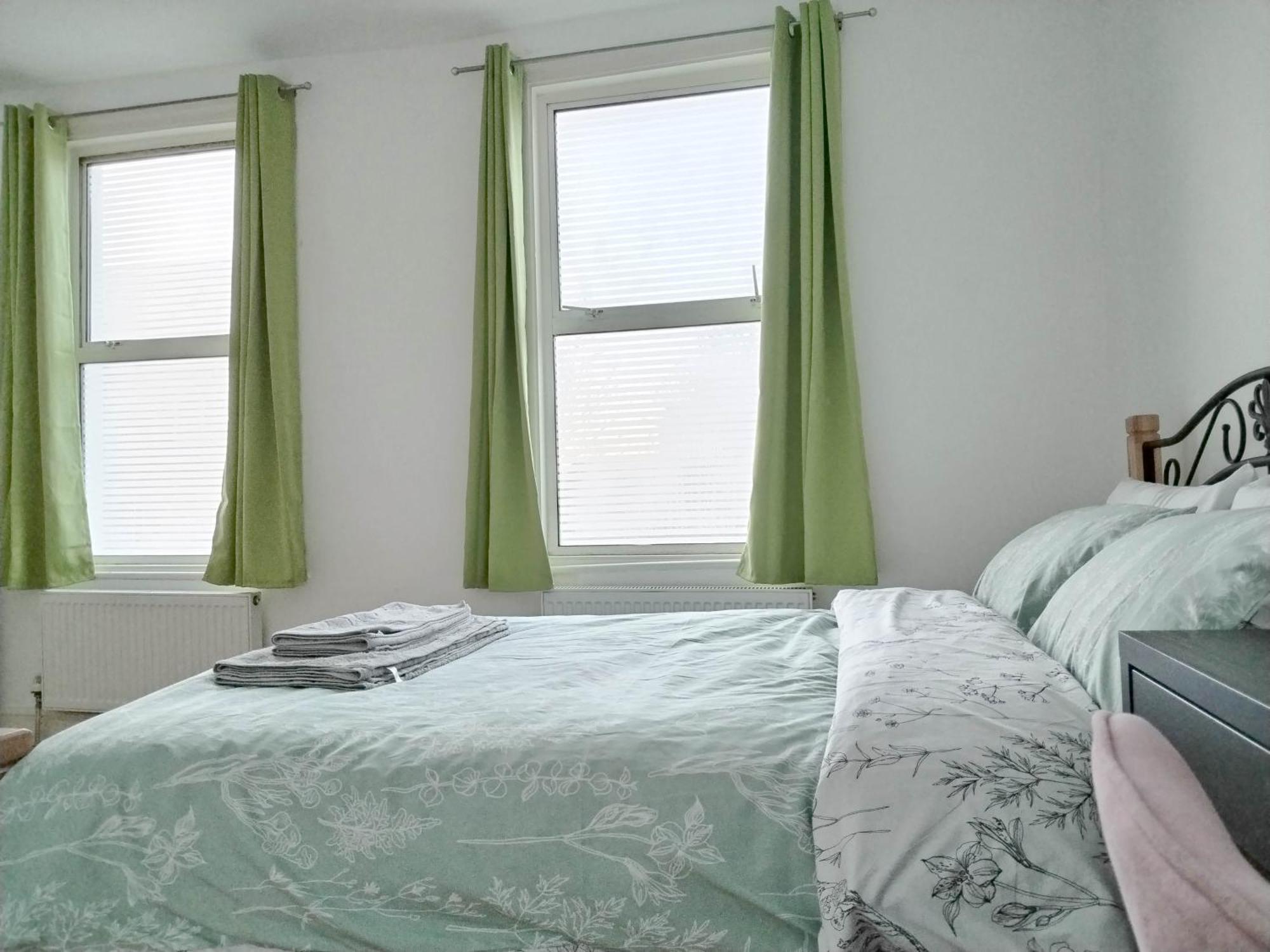 Cosy Rooms Near Canary Wharf & The O2 London Exterior photo