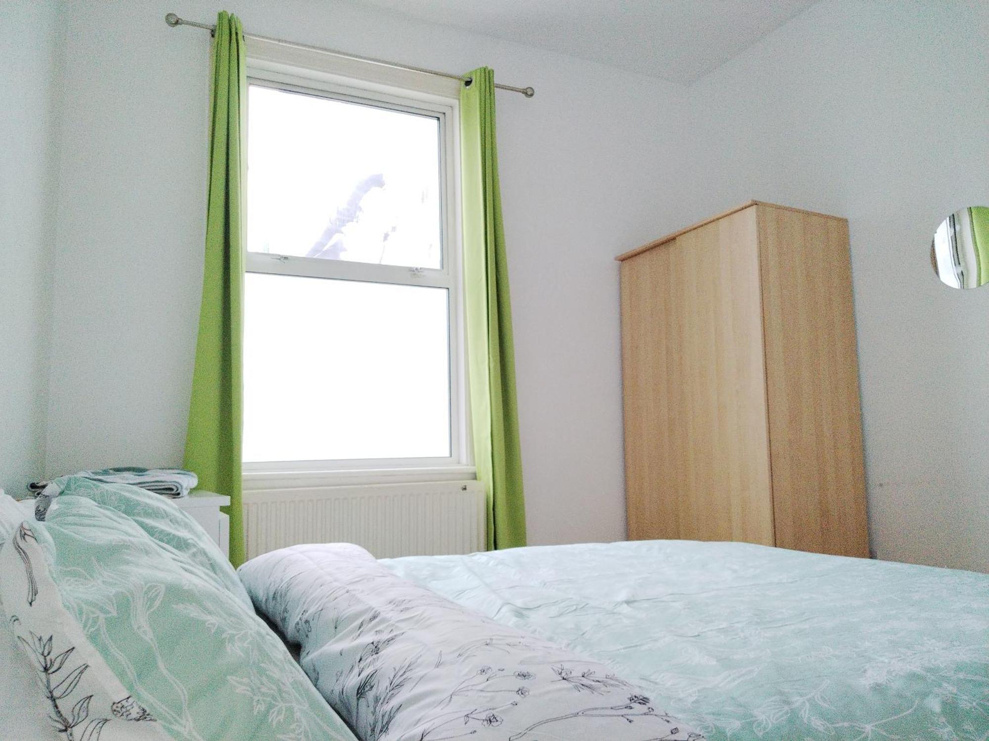 Cosy Rooms Near Canary Wharf & The O2 London Exterior photo