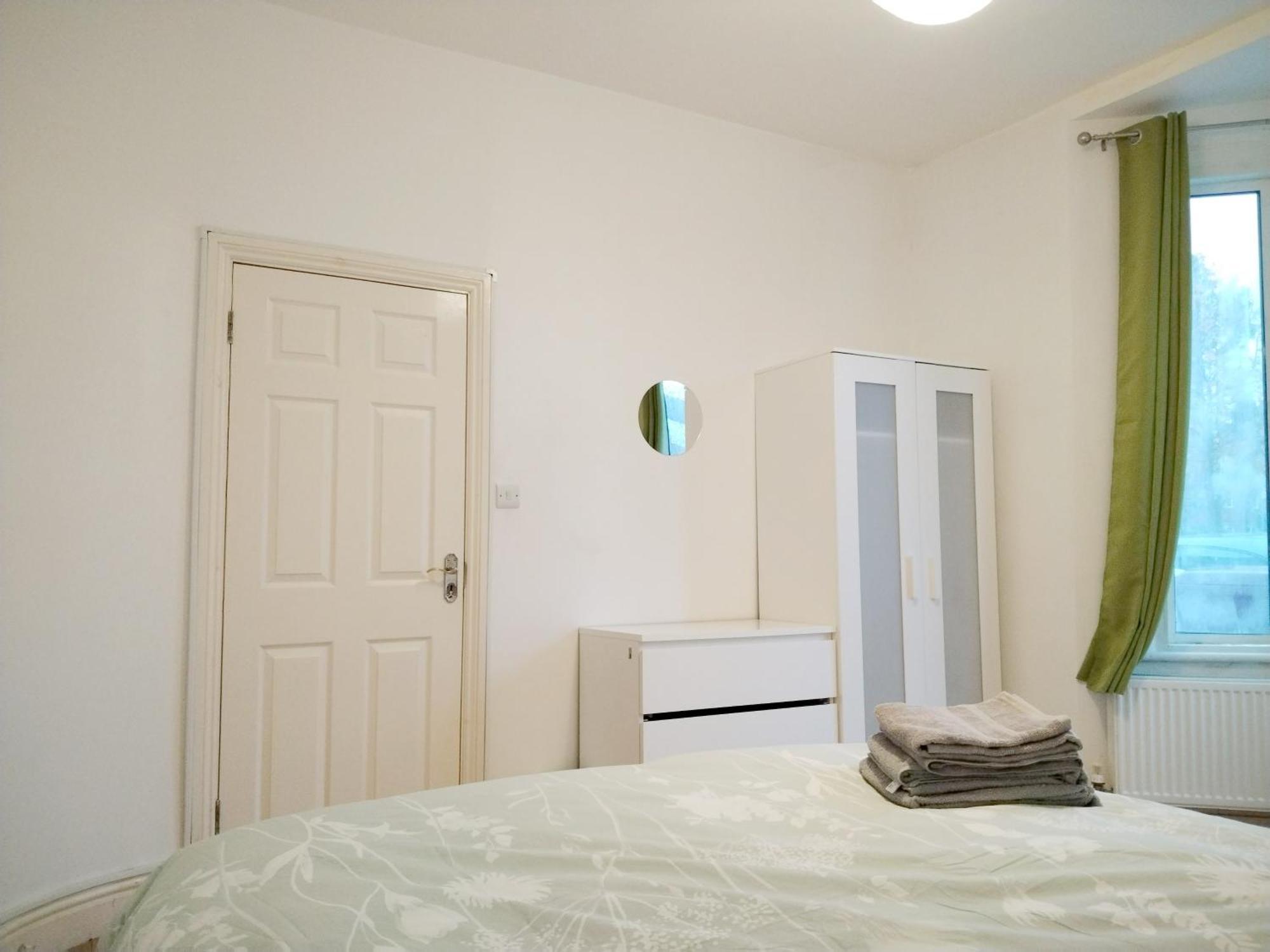 Cosy Rooms Near Canary Wharf & The O2 London Exterior photo